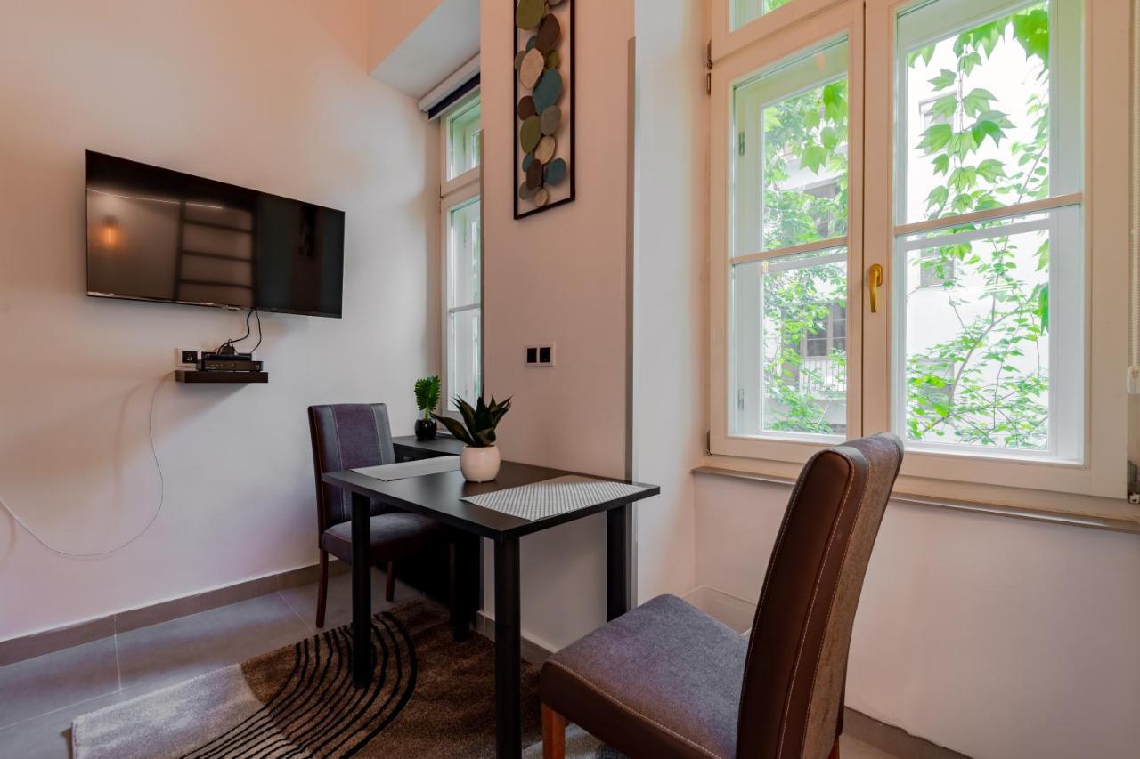 La Fortezza Panzio Budapest Eksteriør billede